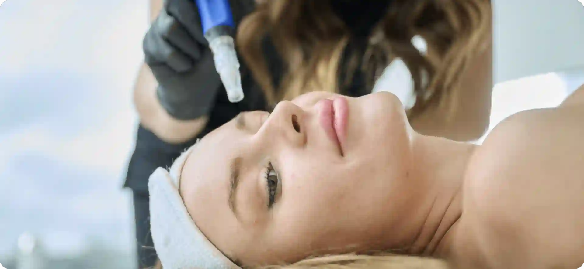 How Do Microneedles Trigger New Collagen and Elastin in Loose Skin Corby?